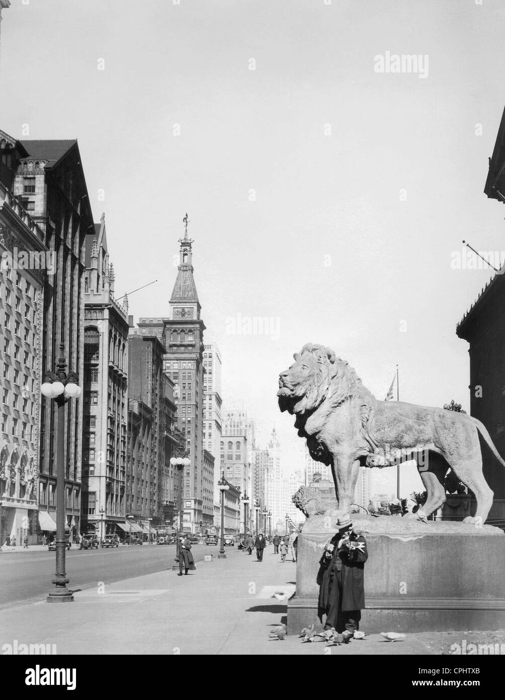 Löwen-Statue vor der Kunstakademie in Chicago, 1927 Stockfoto