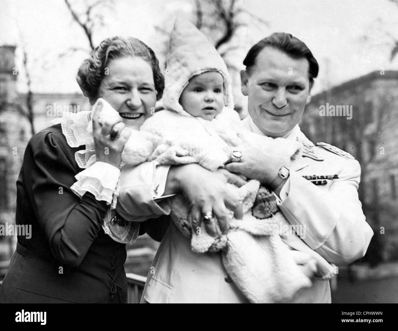 Hermann Goering mit Frau Emmy und seiner Tochter Edda, 1939 Stockfoto