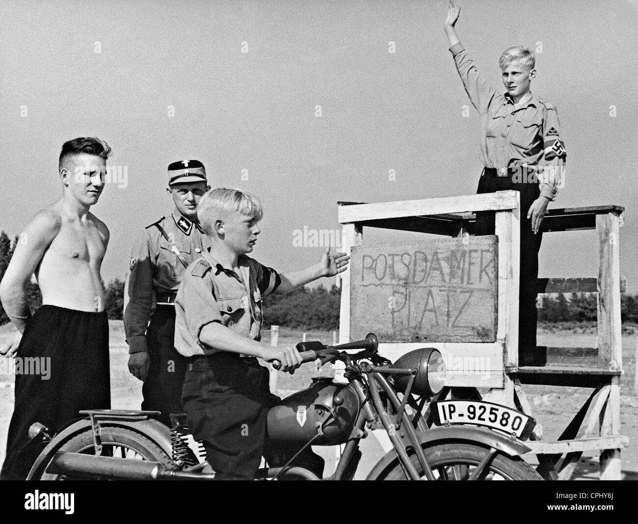 Verkehrserziehung in der Hitler-Jugend, 1938 Stockfoto