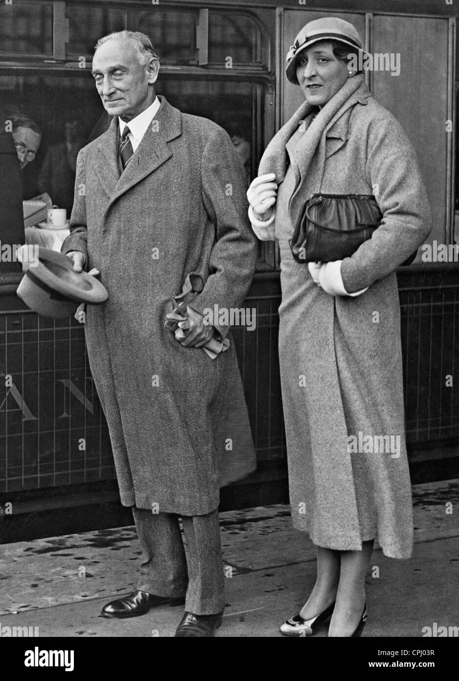 Lord und Lady lesen, 1932 Stockfoto