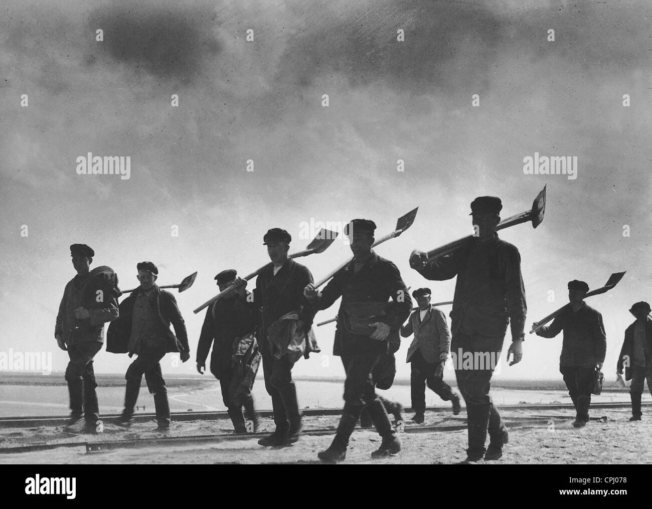Wechselnde Schichtarbeiter, 1938 Stockfoto