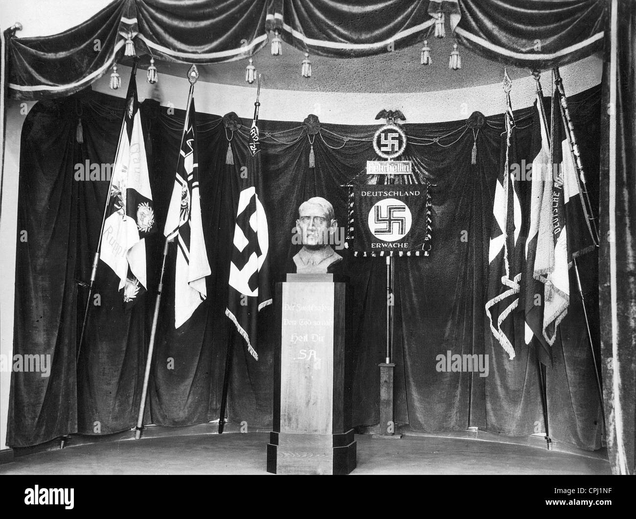 Halle der Flaggen SA Regiment in Kameradschaft nach Hause, 1934 Stockfoto