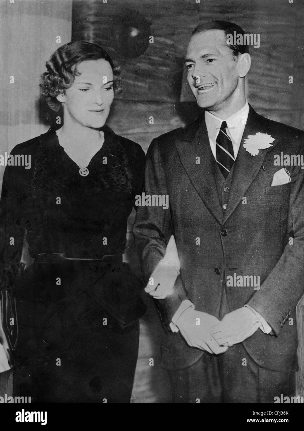 Doris Duke und James Cromwell Stockfoto