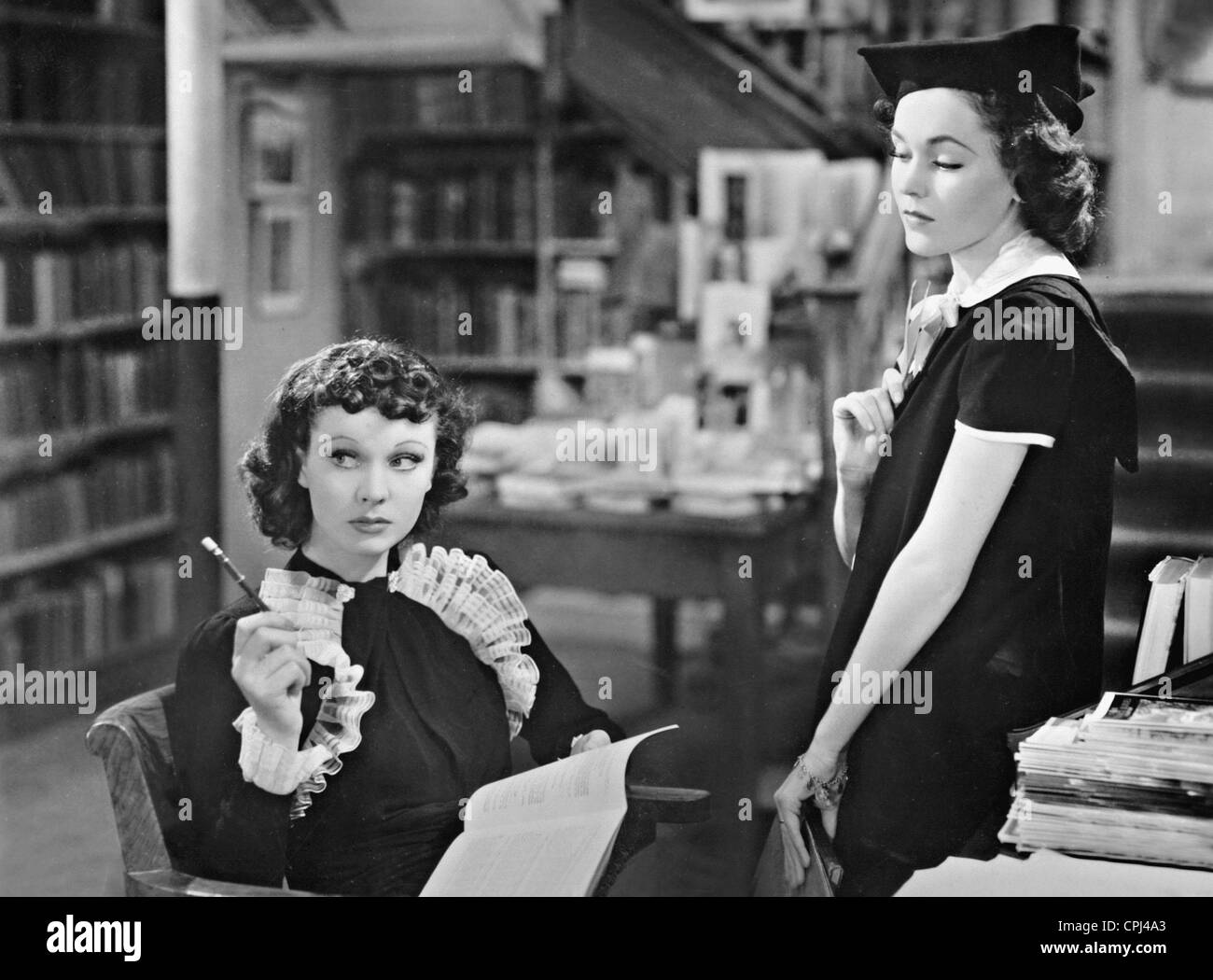 Vivien Leigh und Maureen O'Sullivan in "Ein Ruck in Oxford", 1938 Stockfoto