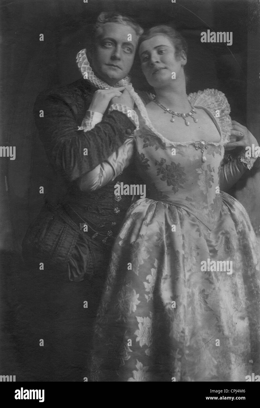 Carl Clewing und Agnes Straub in "Maria Stuart", 1919 Stockfoto