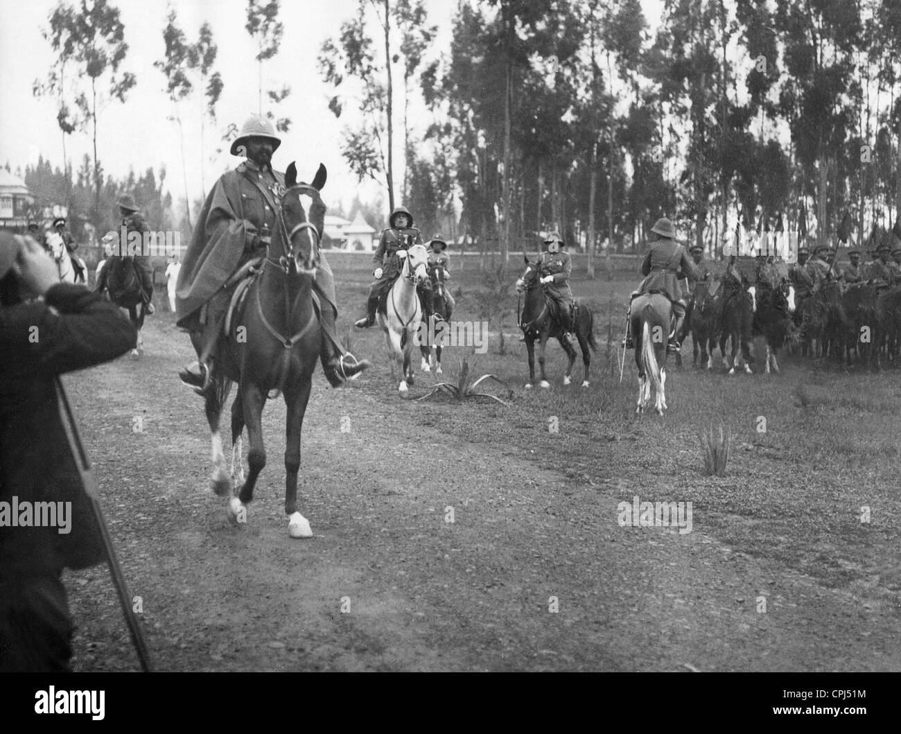Haile Selassie während einer Militärparade, 1935 Stockfoto