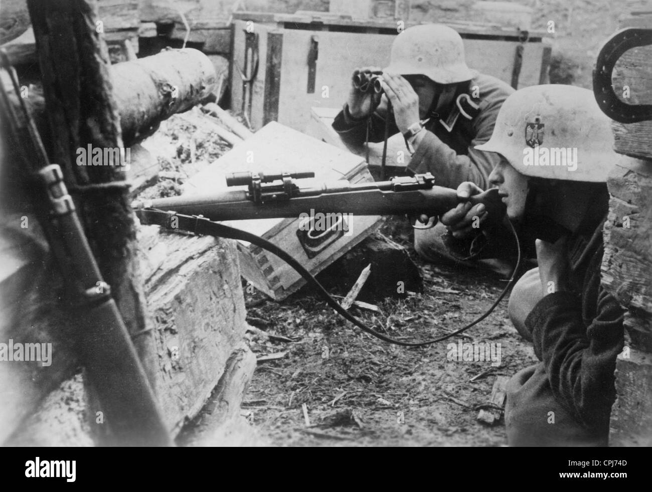 Deutsche Scharfschützen auf der östlichen Frontseite, 1943 Stockfoto