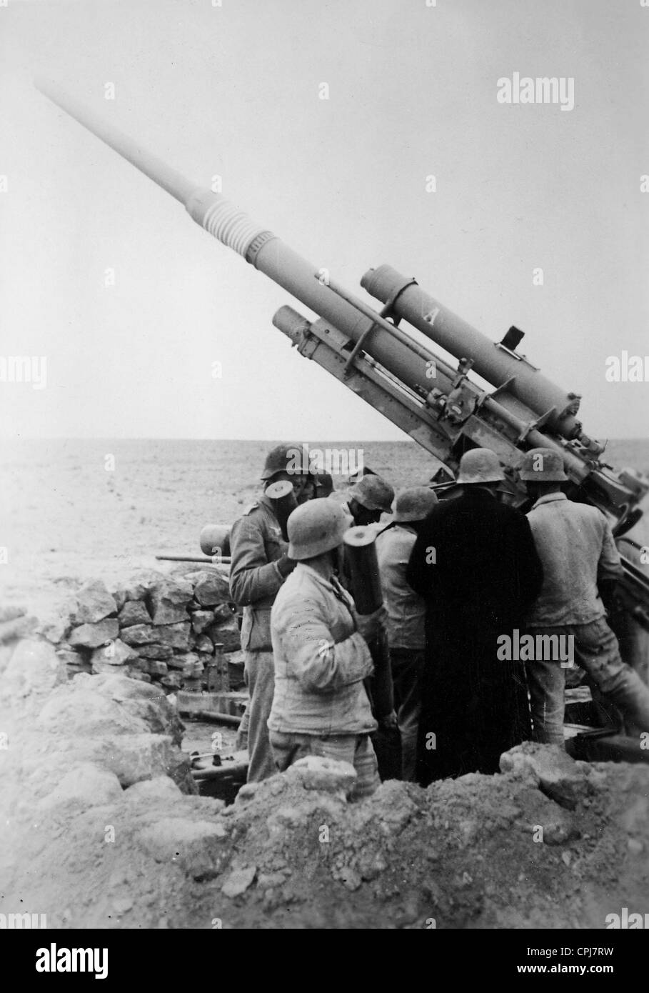 Deutsche Flak in Nordafrika 1942 Stockfoto