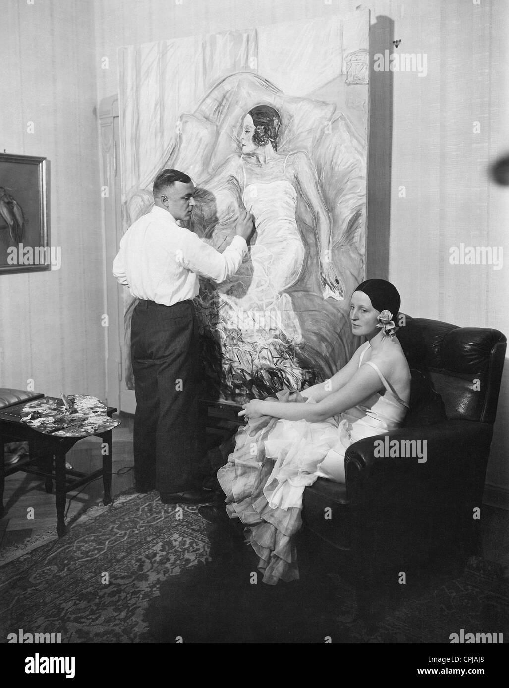 Brigitte Helm dient als Modell für ein Filmplakat, 1928 Stockfoto