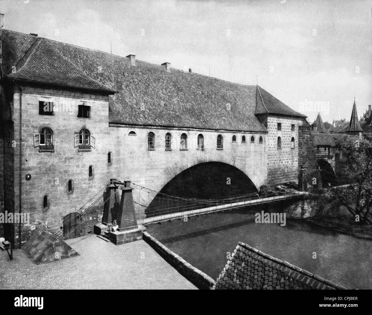 Kettenbrücke und Haller-Gate-Bridge in Nürnberg Stockfoto