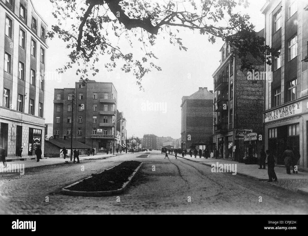 Der Anblick eines der neu restaurierten Straßen in Gdynia, 1931 Stockfoto