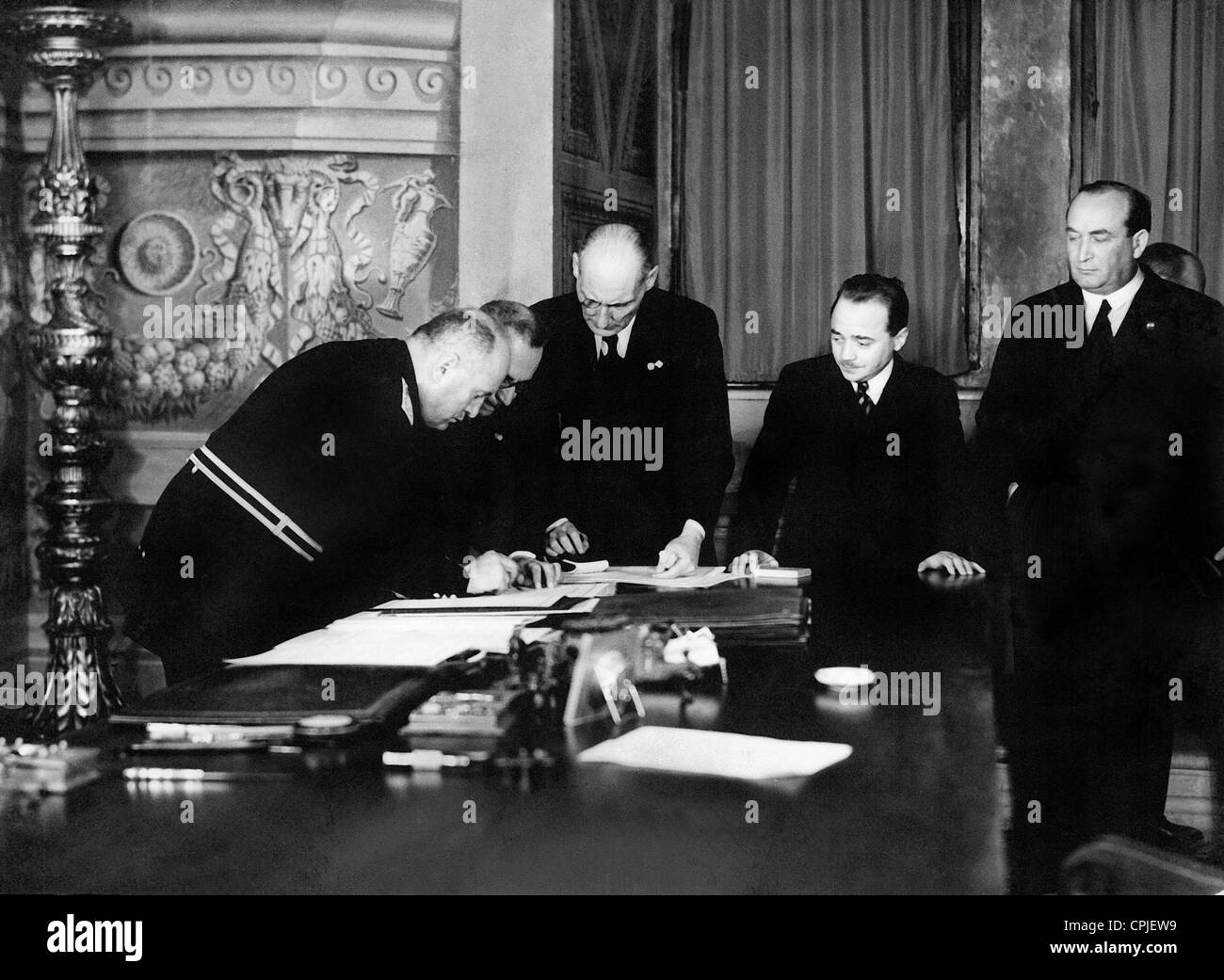 Unterzeichnung der "Rom-Protokolle" von Österreich, Ungarn und Italien, 1934 Stockfoto
