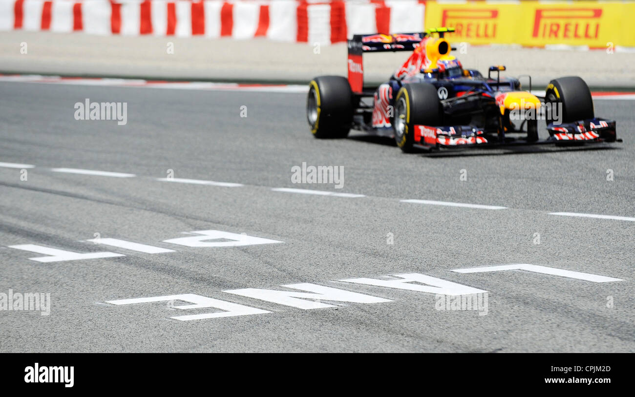 Mark Webber (AUS) in der Red Bull Racing tb8 am Eingang in die Boxengasse während der Formel 1 Grand Prix von Spanien 2012 Stockfoto