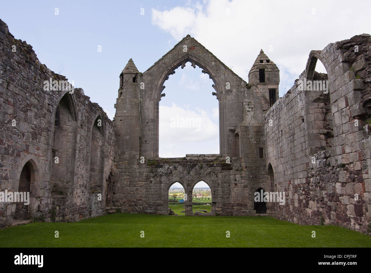 Ein Blick auf Haughmond Abbey, Shropshire, UK. Die Ruinen einer Augustiner-Abtei. Stockfoto