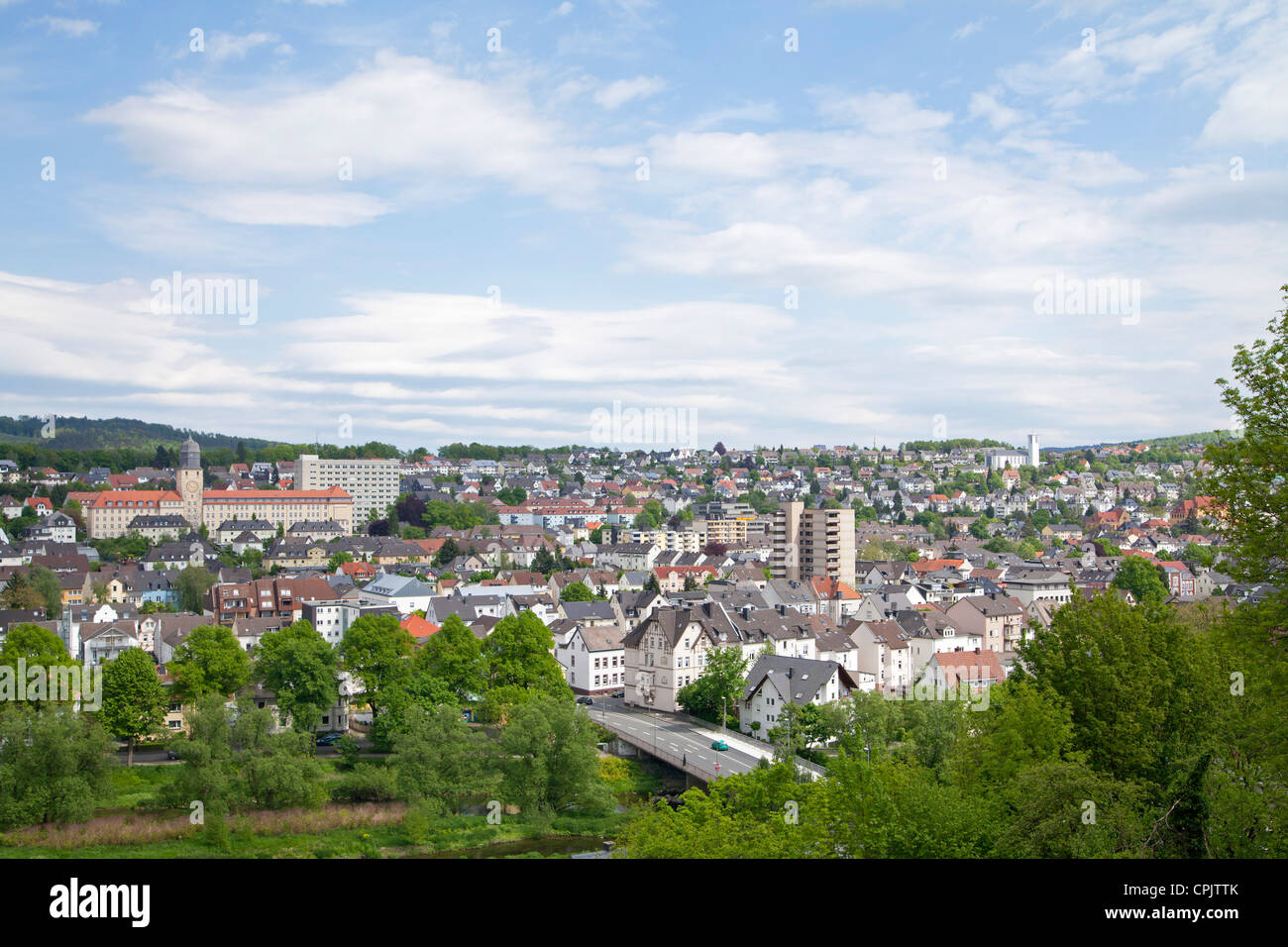 Panoramablick über Arnsberg vom Castle Hill, Sauerland, Nordrhein-Westfalen, Deutschland Stockfoto