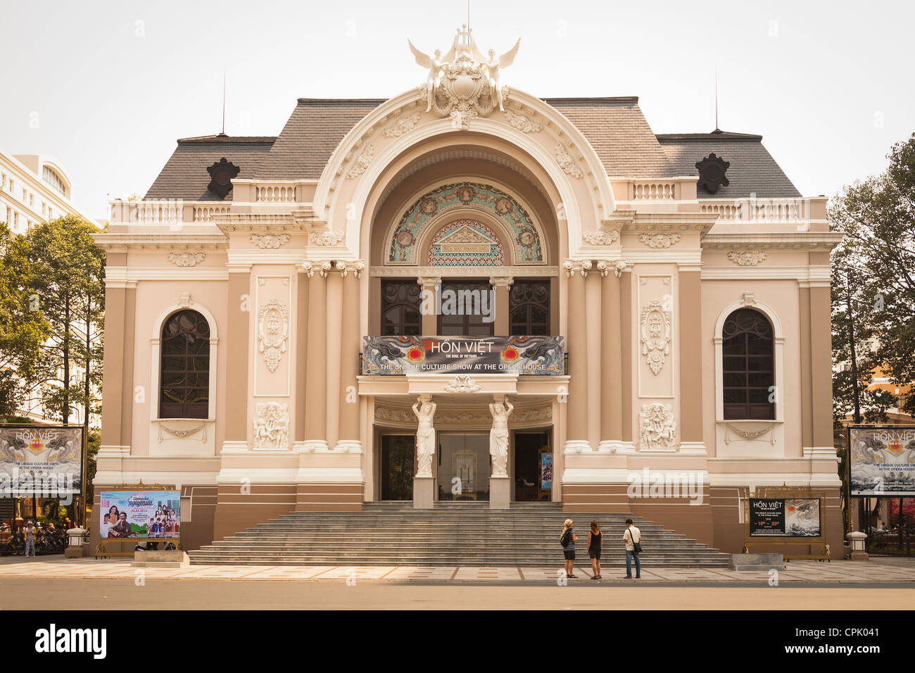 Stadttheater auch bekannt als das Opera House, Ho Chi Minh Stadt (Saigon), Vietnam Stockfoto