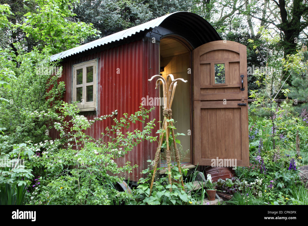Die Plankbridge Hirten Hütte Garten, Handwerker auf der Chelsea Flower Show 2012 Stockfoto