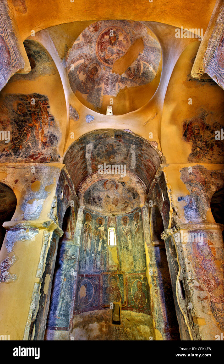 Innenansicht der byzantinischen Kirche des Agios Georgios Diasoritis, in der Nähe von Chalki Dorf, Insel Naxos, Kykladen, Griechenland Stockfoto