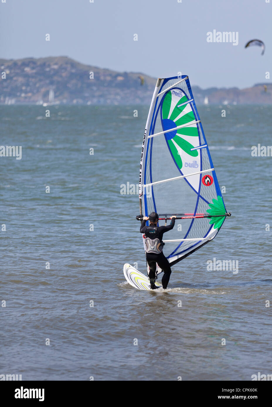 Windsurfer auf dem Wasser - San Francisco, Kalifornien, USA Stockfoto