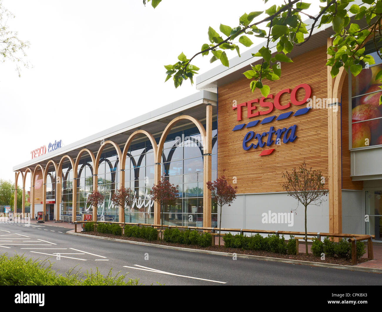 Tesco Extra speichern in Crewe Cheshire UK Stockfoto