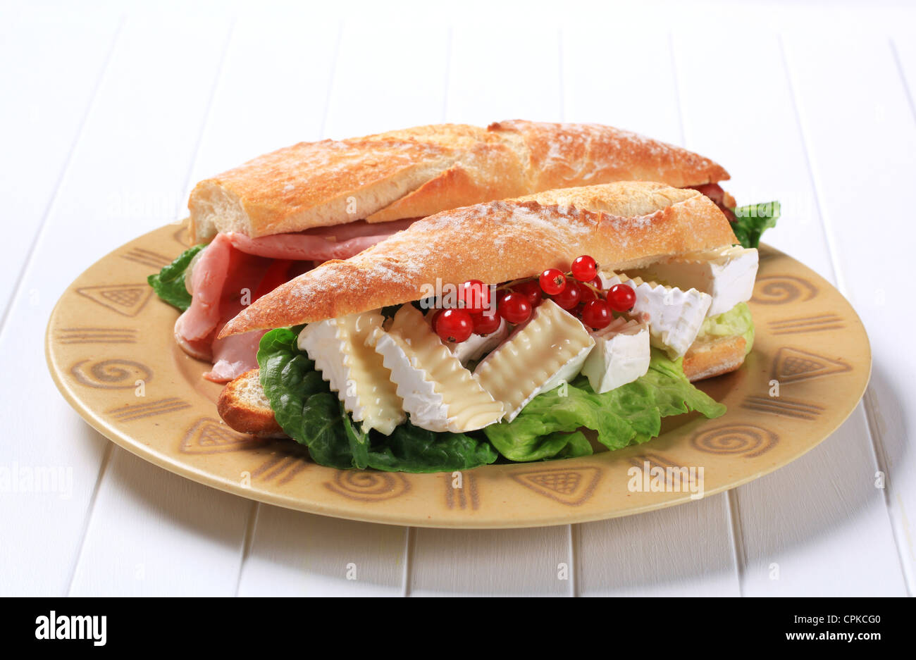 Sub-Sandwiches mit Käse und Schinken Stockfoto