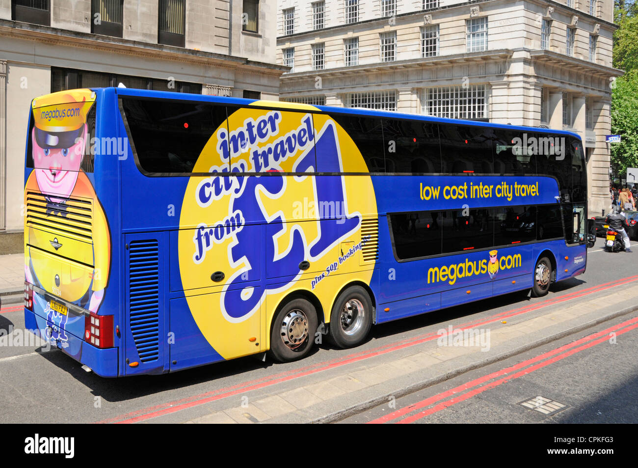 Megabus kostengünstiger IntercityBusService, der von der Stagecoach