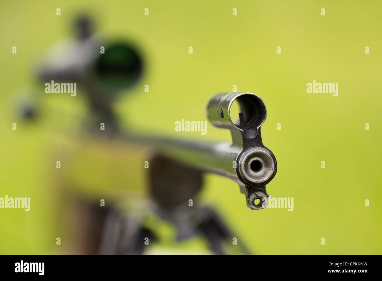 Ein Fragment von einem Gewehr mit Zielfernrohr Stockfoto