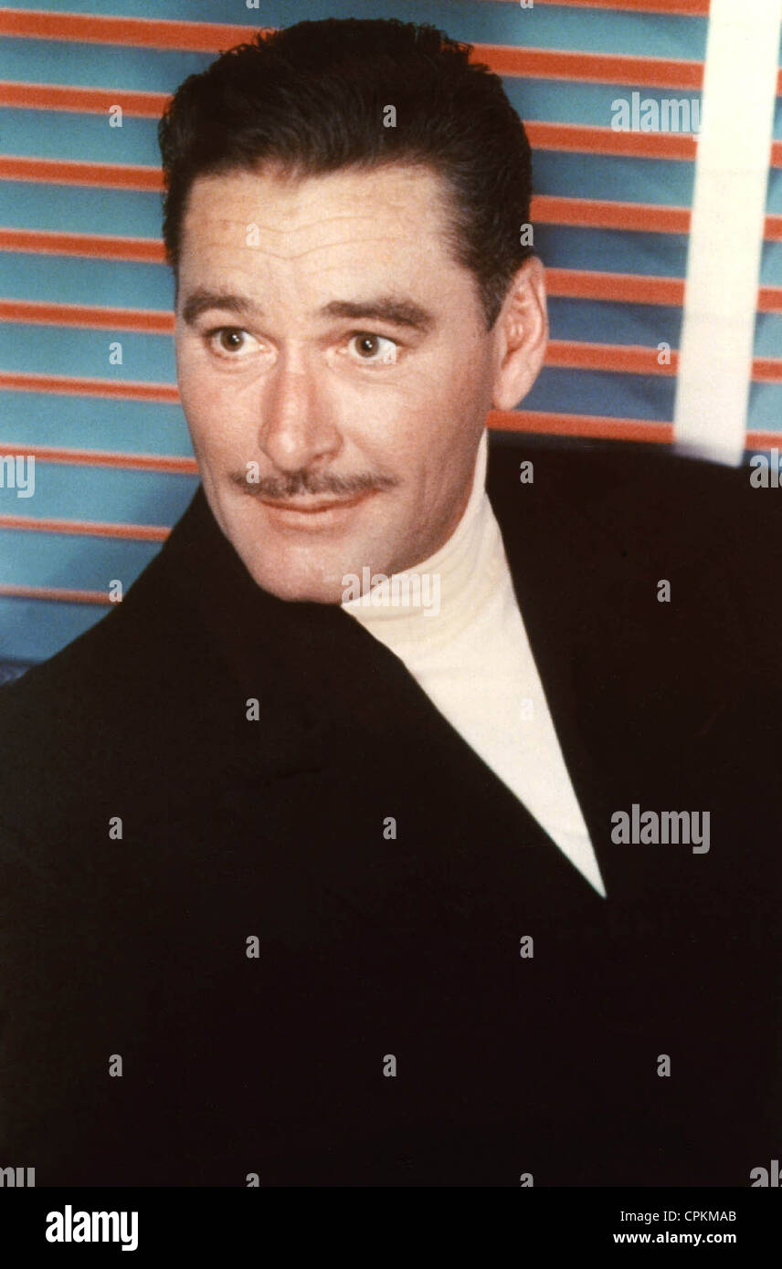 Farbe im Portrait der Filmstar Errol Flynn im Jahr 1954 in Los Angeles getroffen. Stockfoto