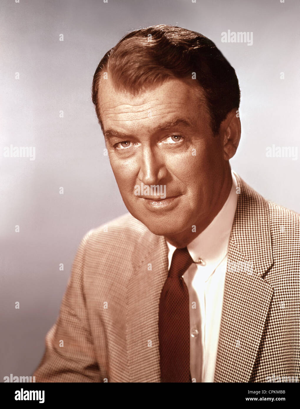 Porträt des amerikanischen Schauspielers James Stewart im Jahr 1955. Stockfoto