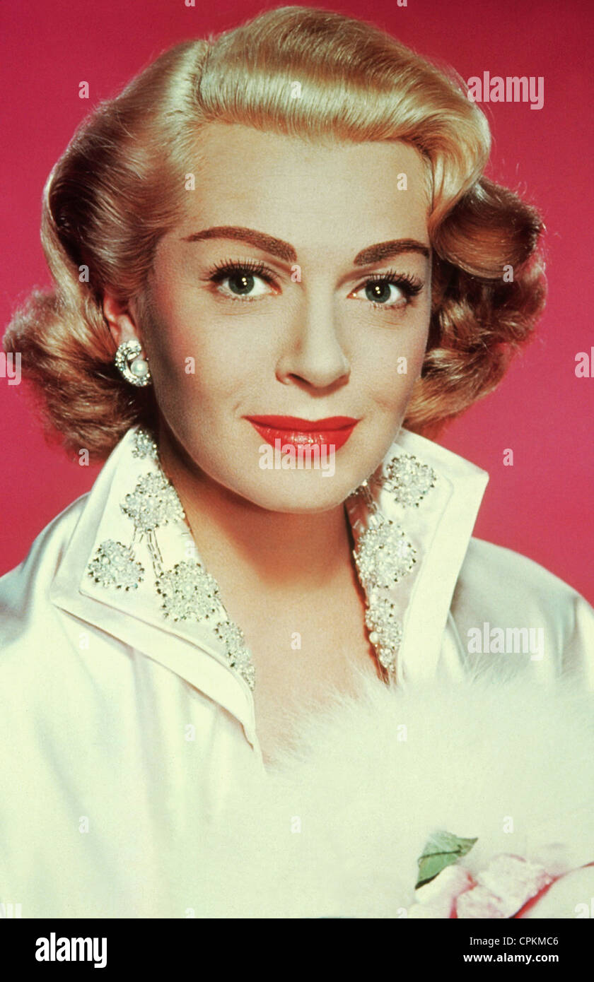 Farbe im Portrait zum FilmStar Lana Turner in Los Angeles im Jahre