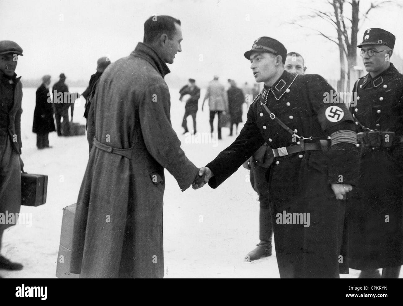 Freilassung von Häftlingen aus dem KZ Dachau, 1933 Stockfoto