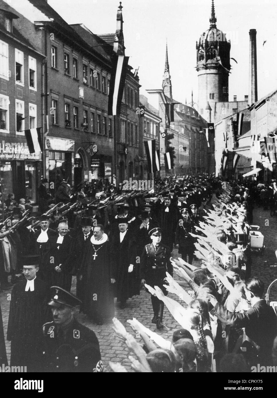 Ludwig Müller auf der Synode der EKD in Wittenberg, 1933 Stockfoto