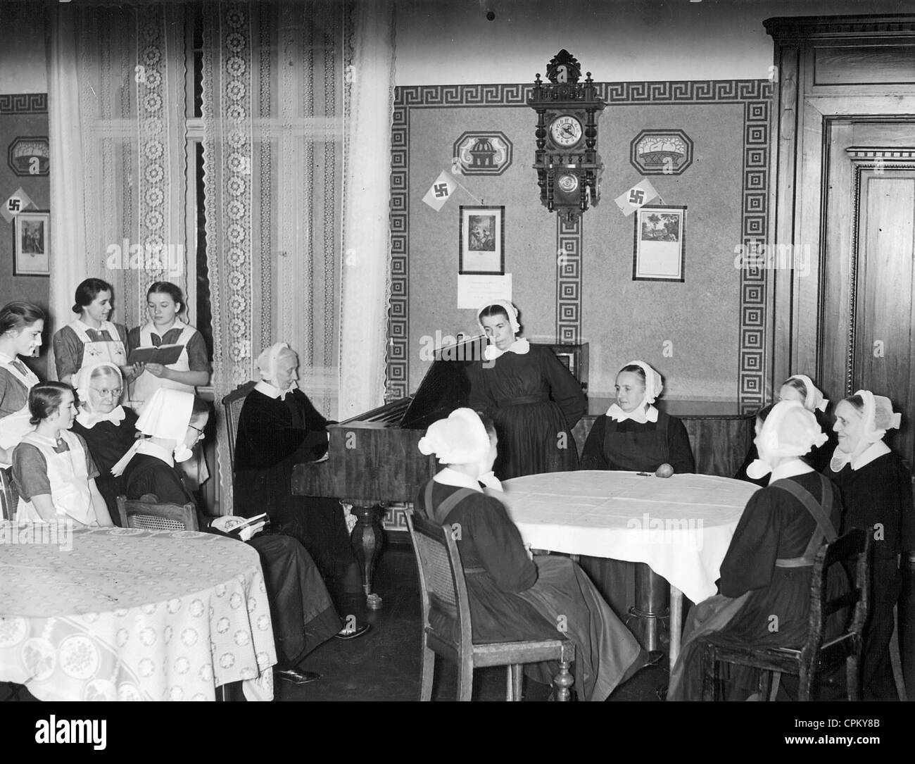 Evangelischen Diakonissen in Poznan im besetzten Polen, 1939 Stockfoto
