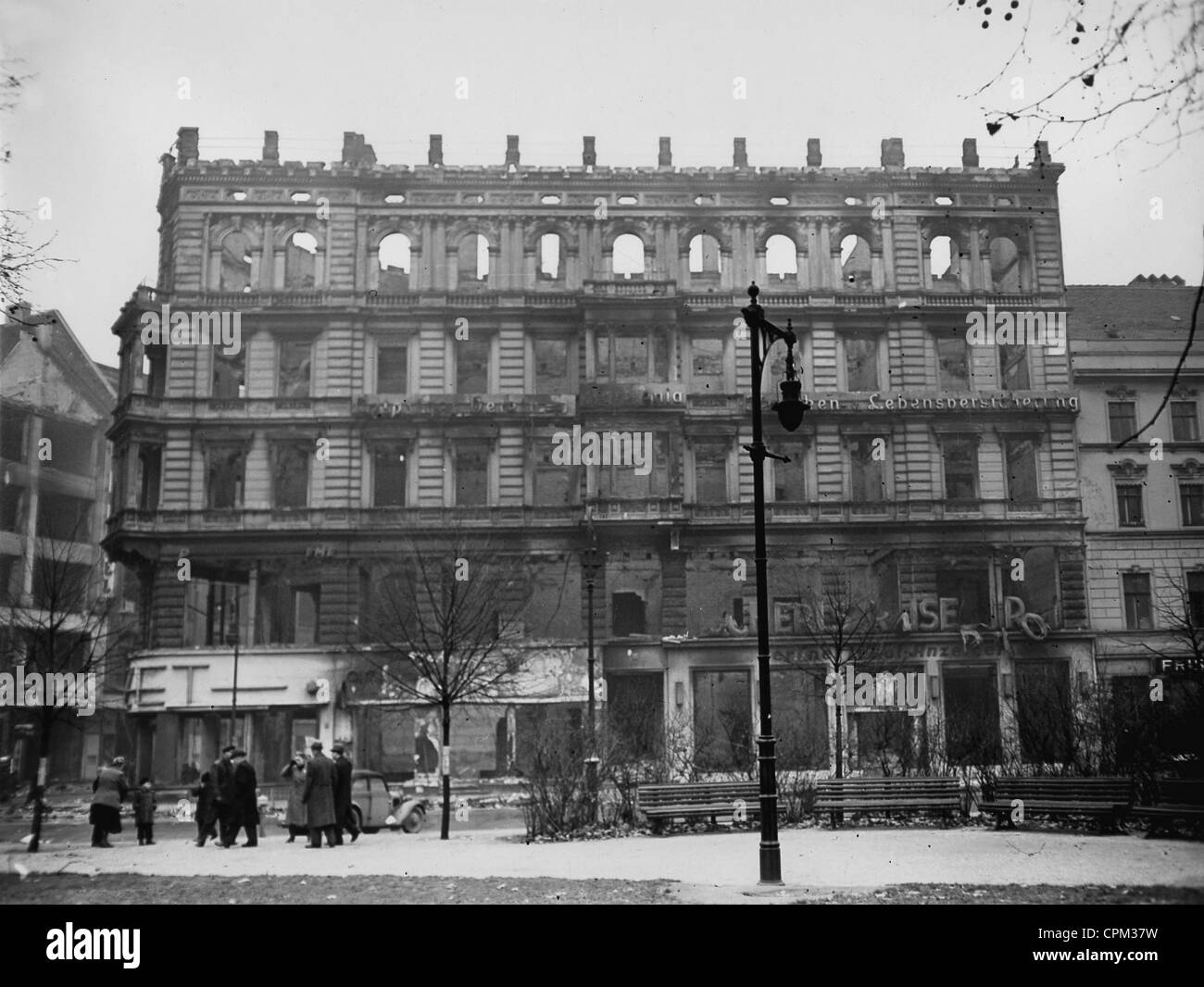 Bombenschäden an der Oper in Berlin, 1941 Stockfoto