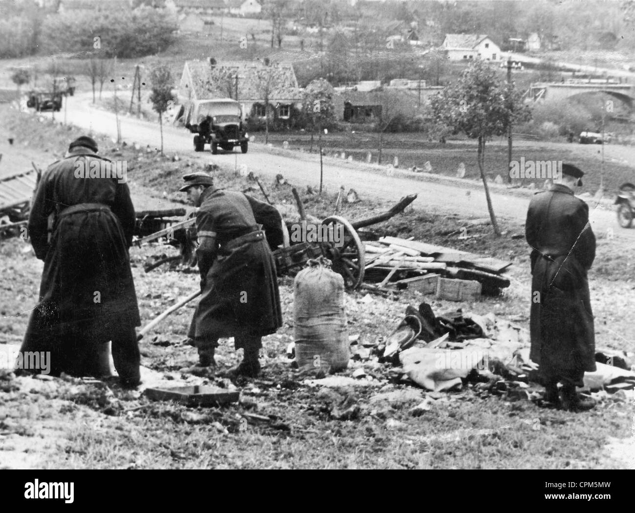 Überreste eines Flüchtlings-Konvois in Ostpreußen, 1944 Stockfoto
