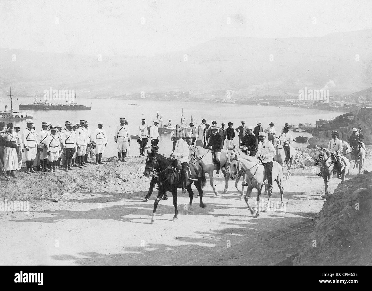 Ankunft der General Lyautey bei der Truppe in Oran, 1907 Stockfoto