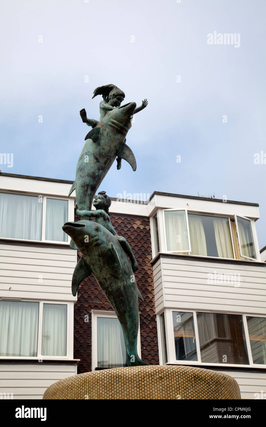 James Osborne Delphinbrunnen auf Brighton Square in Brighton - UK Stockfoto
