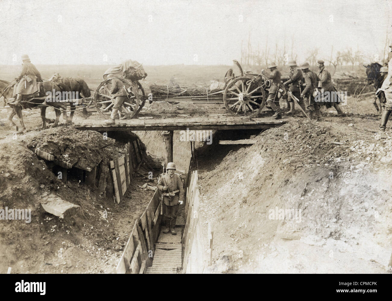 Deutsche Soldaten während der offensiven an der Westfront 1918 Stockfoto