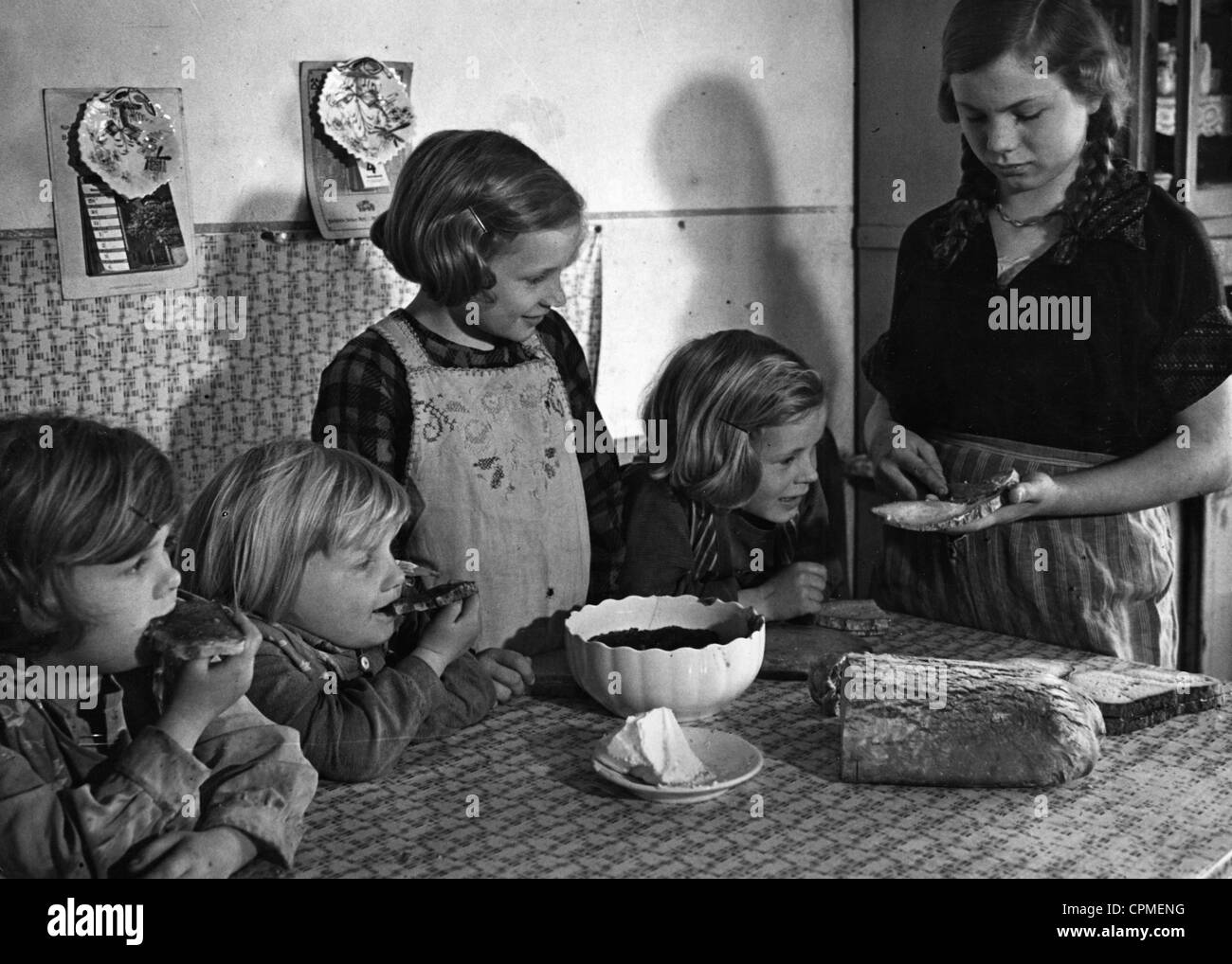 Eine Wohnung mit vielen Kindern in Malchow Stockfoto