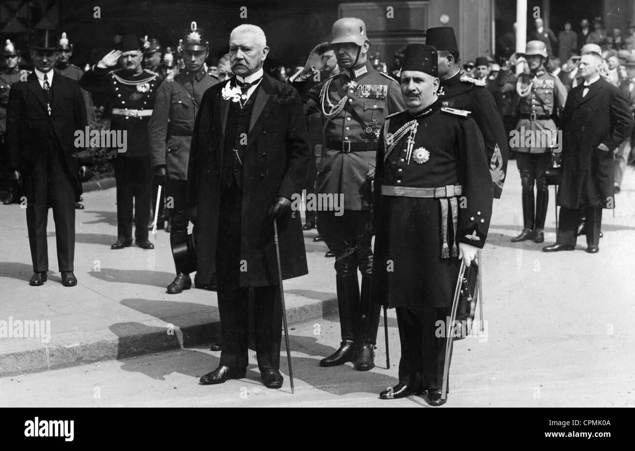 Paul von Hindenburg mit König Fuad in Berlin, 1929 Stockfoto