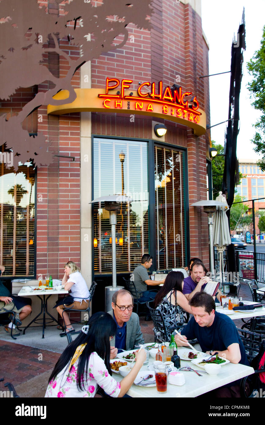 Outdoor Küche P.F. Chang, Mill Avenue, Tempe, AZ, USA Stockfoto