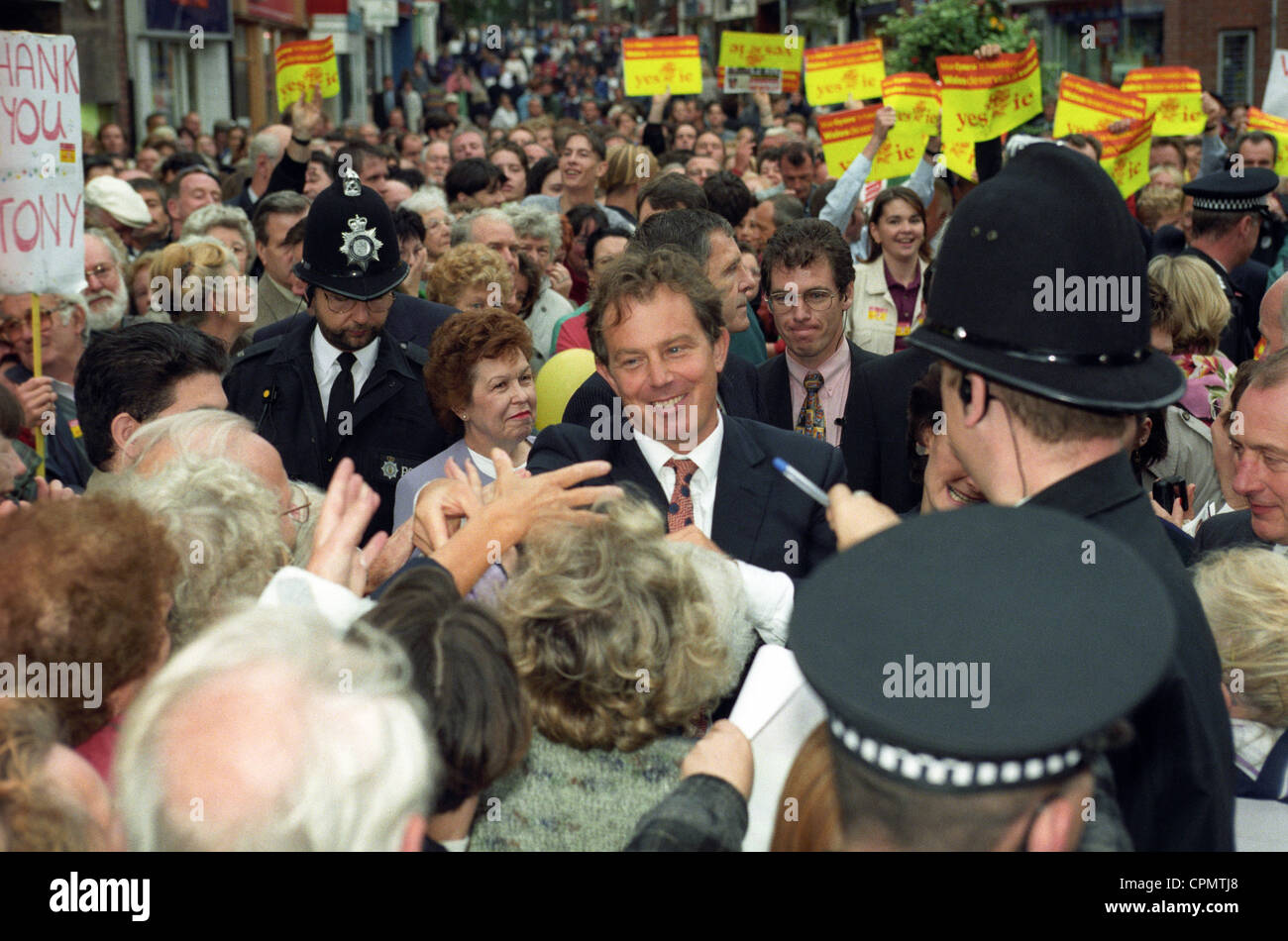 Der britische Premierminister Tony Blair Besuch Wrexham Wales 1997 Stockfoto
