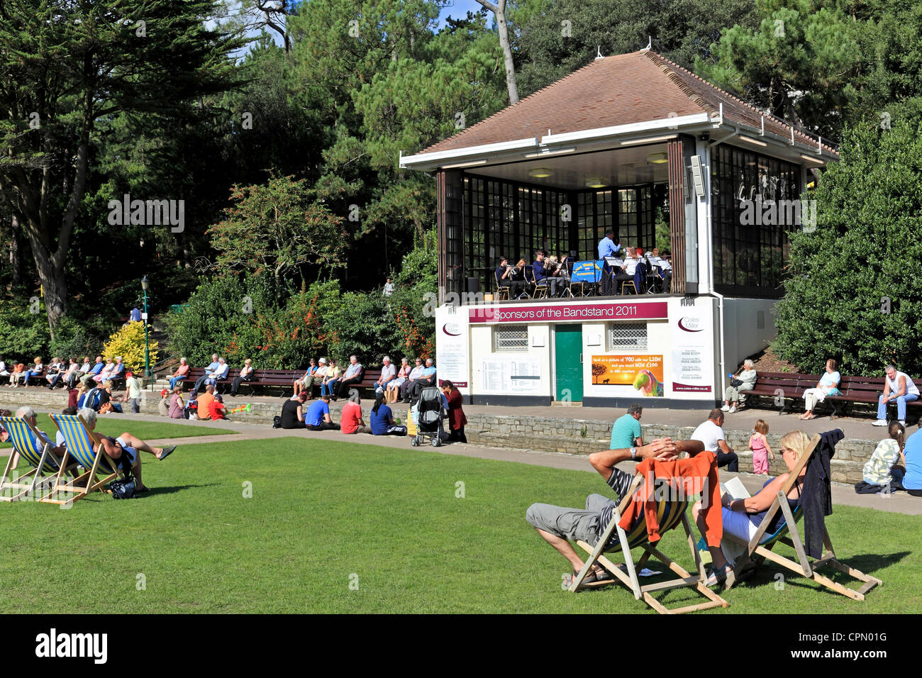 3971. untere Gärten Pine Walk Bandstand, Bournemouth, Dorset, UK Stockfoto