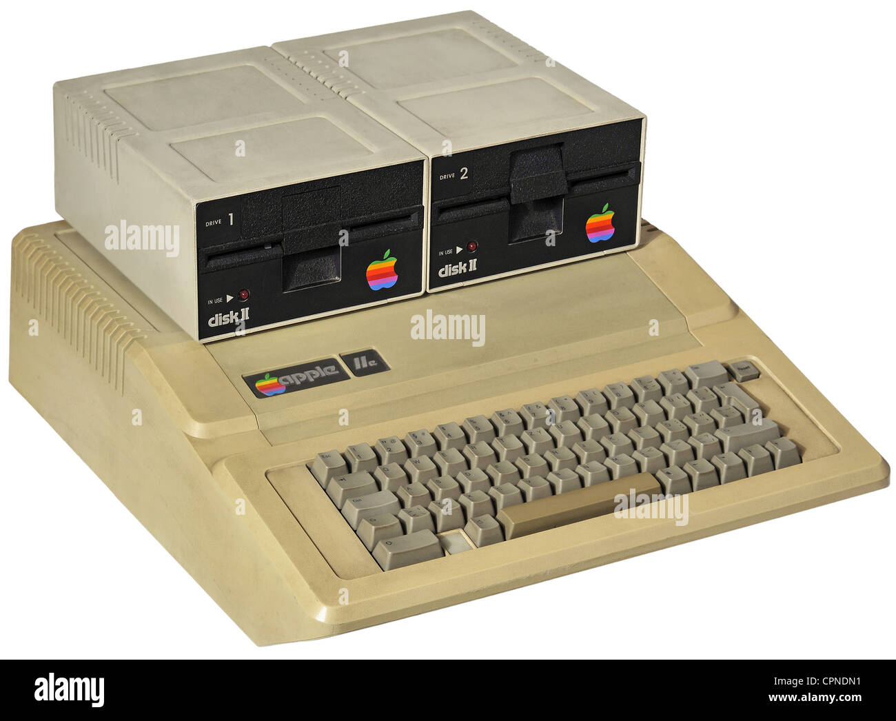 Computer / Elektronik,Computer,Apple IIe,64 KB RAM,CPU 6502,1.020 Megahertz,USA,1983,Apple-Computer,Apple,Computer,Computergeschichte,Computertechnik,Datenverarbeitung,Datenverarbeitung,automatische Datenverarbeitung,elektronische Datenverarbeitung,dezentrale Datenverarbeitung,Computergrafik,Unternehmensdatenverarbeitung,nahtlose Datenverarbeitung,Disk II,Diskettenlaufwerk,Diskettenlaufwerk,Diskettenlaufwerk,Diskettenlaufwerk,Diskettenlaufwerk,Diskettenlaufwerke,Diskettenlaufwerke,Diskettenlaufwerke,IDM,Floppyausschnittmedien,historische,Ausschnittmedien,Ausschnittdaten,Ausschnittdaten,Ausschnittrechte,Ausschnittmedien,Historischer-Ausschnitt  LW AT  ,Diskettenlaufwerke,Diskettenlaufwerke,Diskettenlaufwerke,Diskettenlaufwerke,Diskettenlaufwerke,Diskettenlaufwerke,Diskettenlaufwerke,Diskettenlaufwerke Stockfoto
