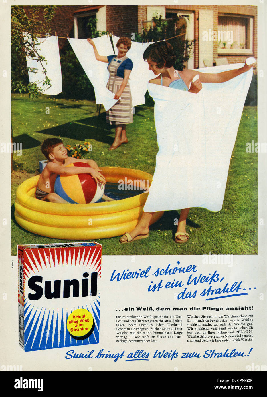 Werbung, Waschpulver Werbung, Sunil, Werbeslogan: 'Wieviel schoener ist ein Weiss, das strahlt', Deutschland, 1961, Additional-Rights-Clearences-not available Stockfoto