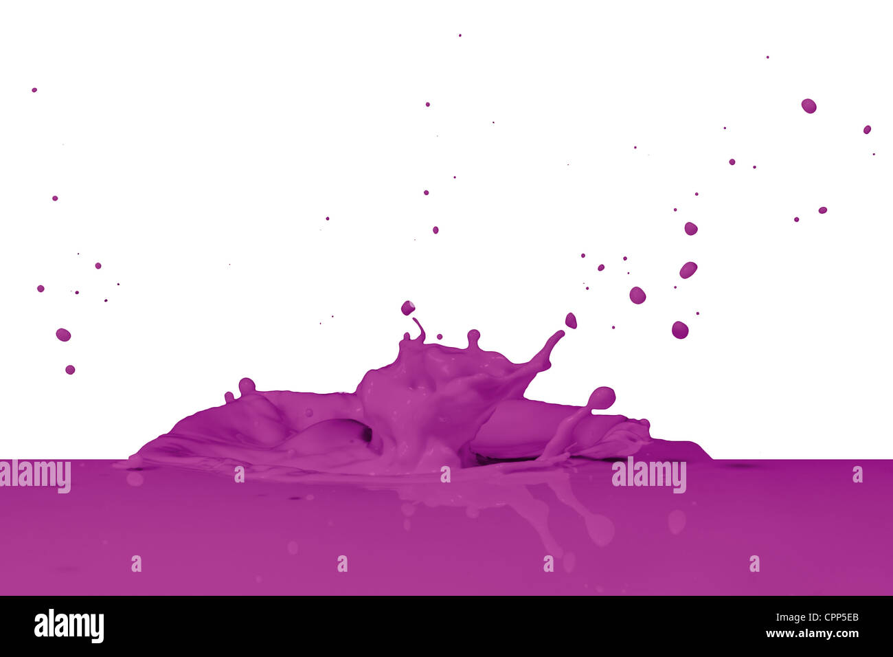 violette Farbe spritzt auf weiß Stockfoto