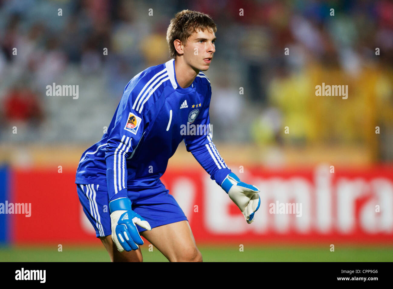 Deutscher Torhüter Ron-Robert Zieler im Viertelfinale der FIFA U-20-Weltmeisterschaft gegen Brasilien im Kairoer International Stadium am 10. Oktober 2009 in Kairo. Nur redaktionelle Verwendung. Kommerzielle Nutzung verboten. (Foto: Jonathan Paul Larsen / Diadem Images) Stockfoto