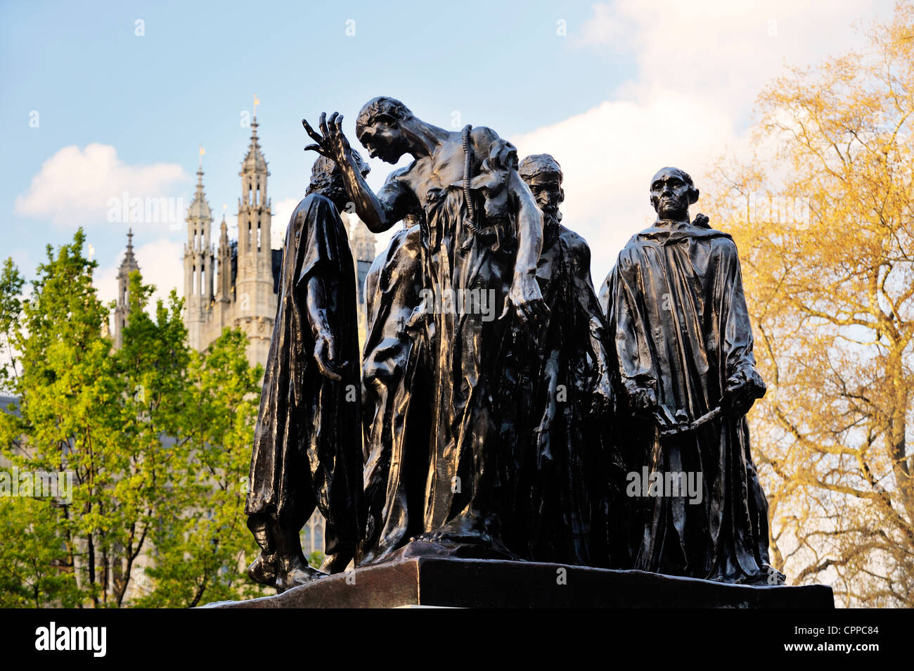 Die Bürger von Calais. Statue von Rodin in Victoria Tower Gardens, Westminster, London. Folge zeigt des Hundertjährigen Krieges Stockfoto