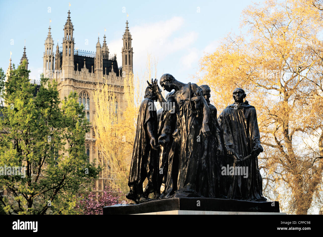 Die Bürger von Calais. Statue von Rodin in Victoria Tower Gardens, Westminster, London. Folge zeigt des Hundertjährigen Krieges Stockfoto