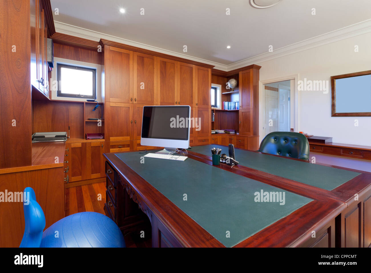 Klassische Büroraum im Luxus-Haus Stockfoto